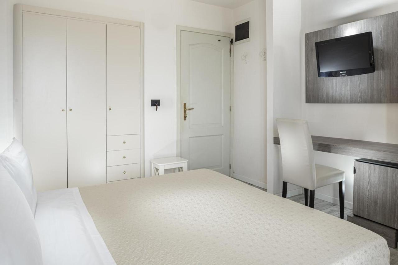 Hotel Strand بيلاريا-إيجيا مارينا المظهر الخارجي الصورة