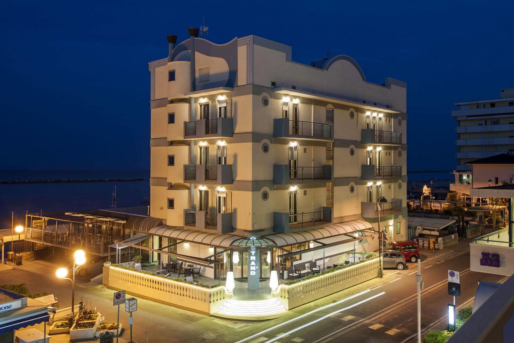 Hotel Strand بيلاريا-إيجيا مارينا المظهر الخارجي الصورة