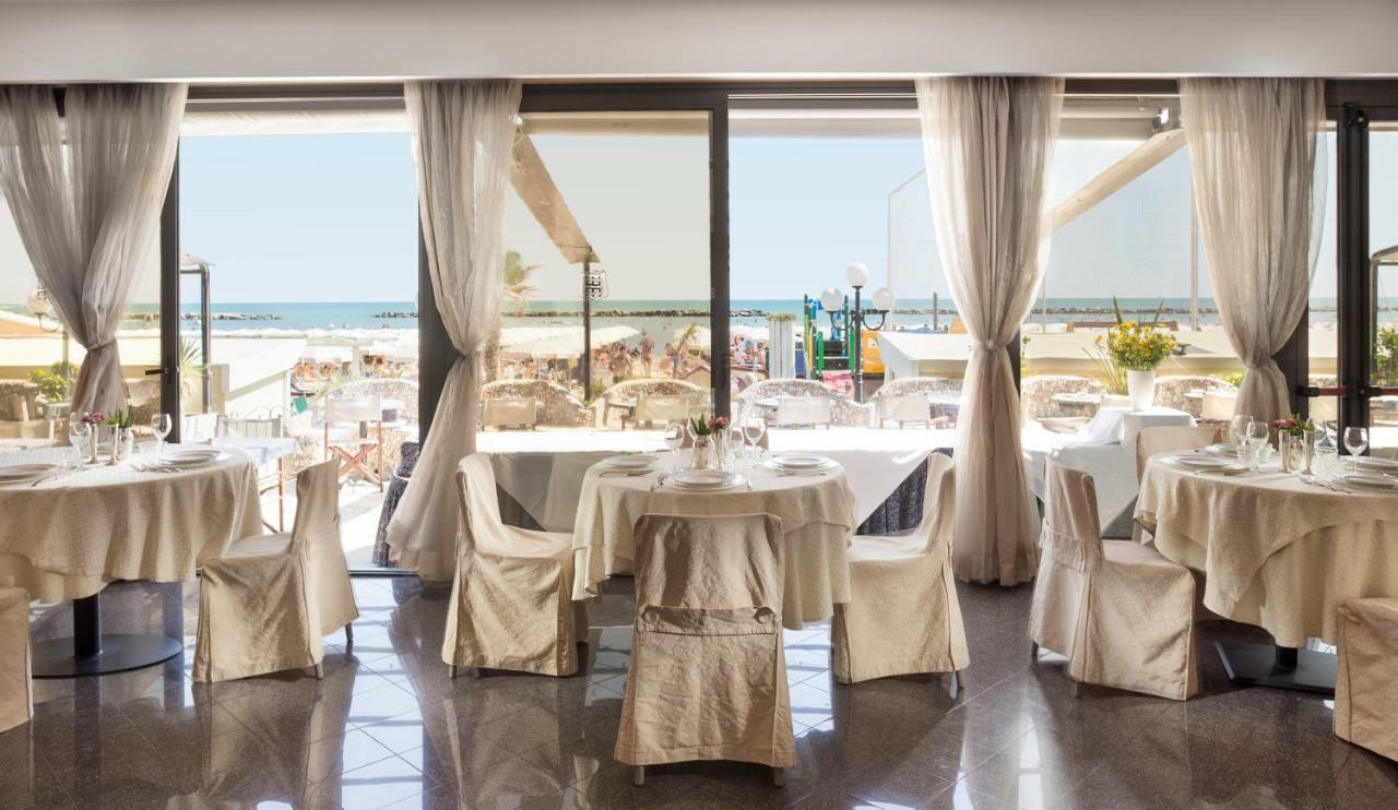 Hotel Strand بيلاريا-إيجيا مارينا المظهر الخارجي الصورة